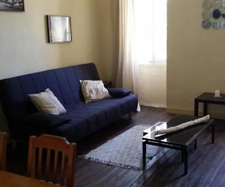 La Des Figuiers Bed & Breakfast